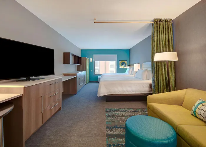 Hotel Home2 By Hilton Downtown 3*